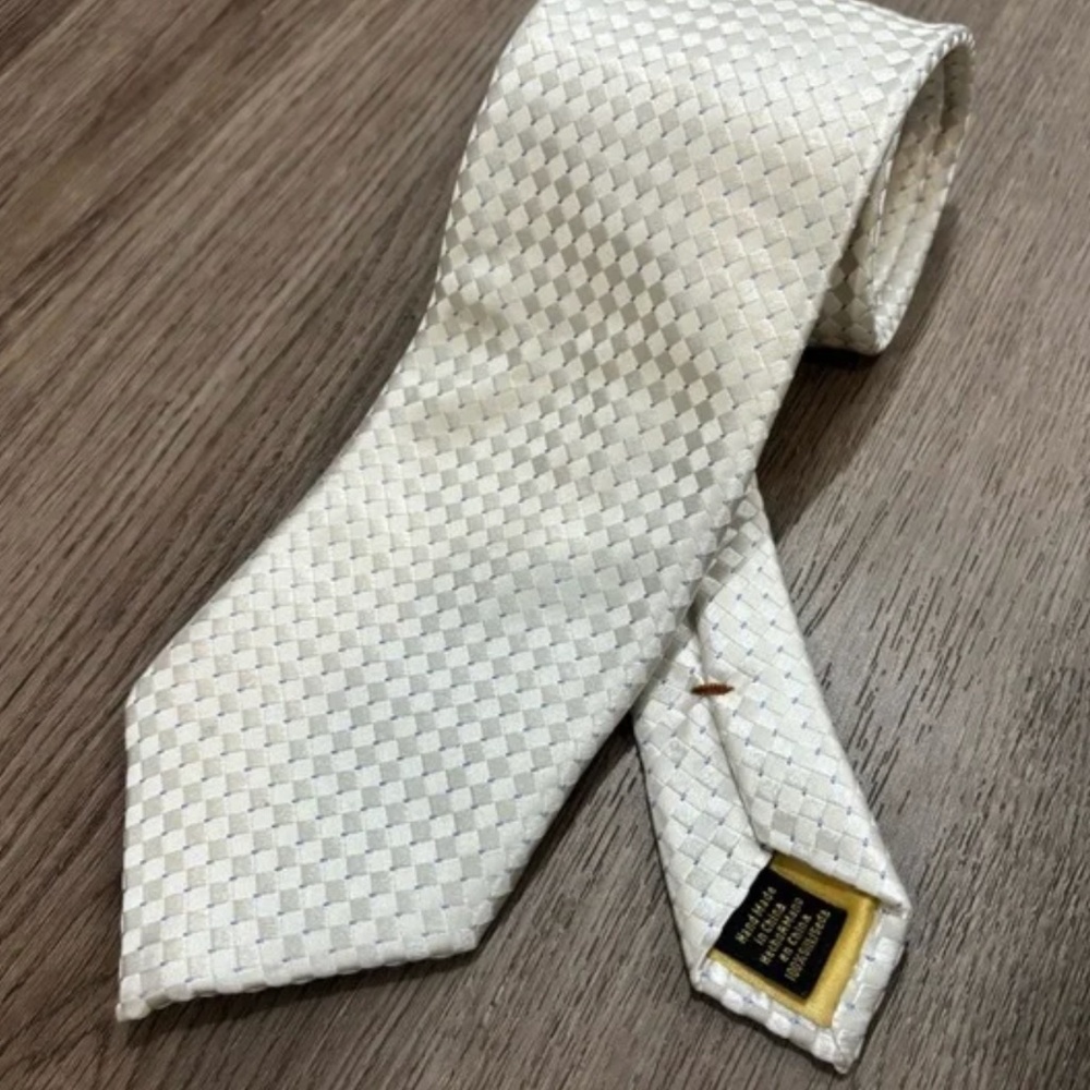 Donald J. Trump Signature Collection Handmade Ivory Silk Checkered Neck Tie